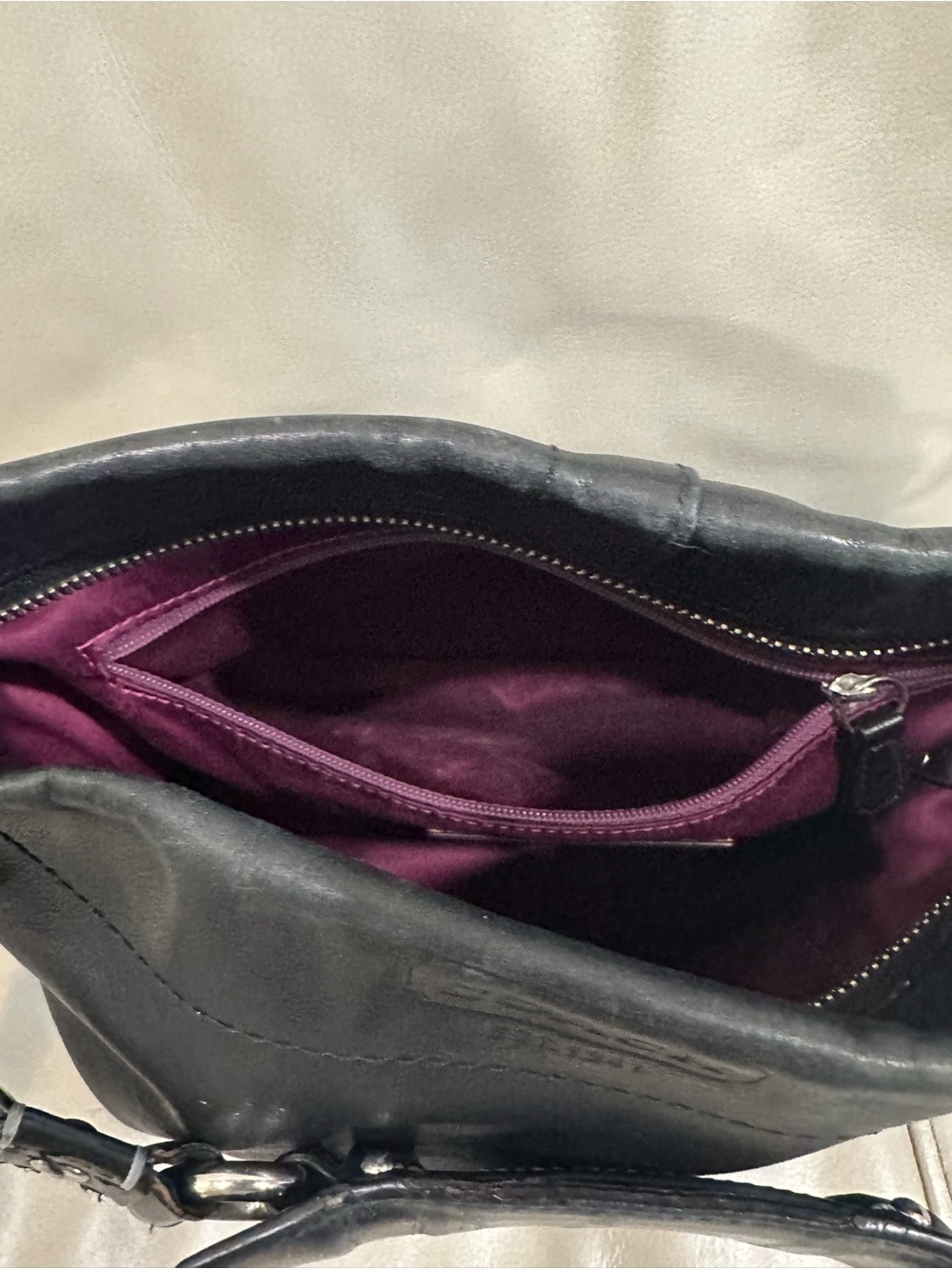 Vintage Coach Carly Black Leather Hobo Shoulder Bag. - Picture 13 of 16
